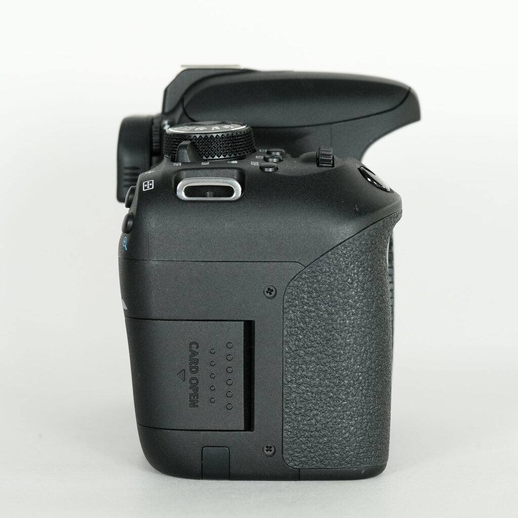 Canon EOS Kiss X9iの出品 | ONE SCENE（ワンシーン）