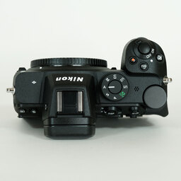 Nikon Z5 Nikon Z5