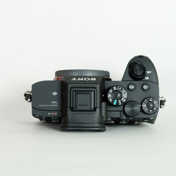 SONY α7R IV(ILCE-7RM4) SONY α7R IV(ILCE-7RM4)