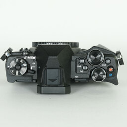 OLYMPUS OM-D E-M5 Mark II OLYMPUS OM-D E-M5 Mark II