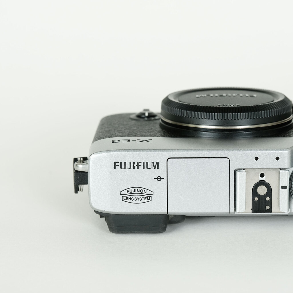 FUJIFILM X-E2