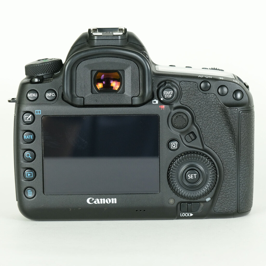 Canon EOS 5D Mark IV