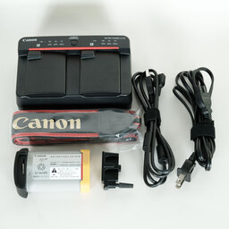 Canon EOS-1D X Mark II Canon EOS-1D X Mark II