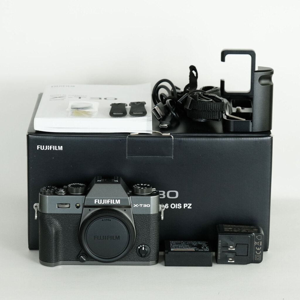 FUJIFILM X-T30 FUJIFILM X-T30