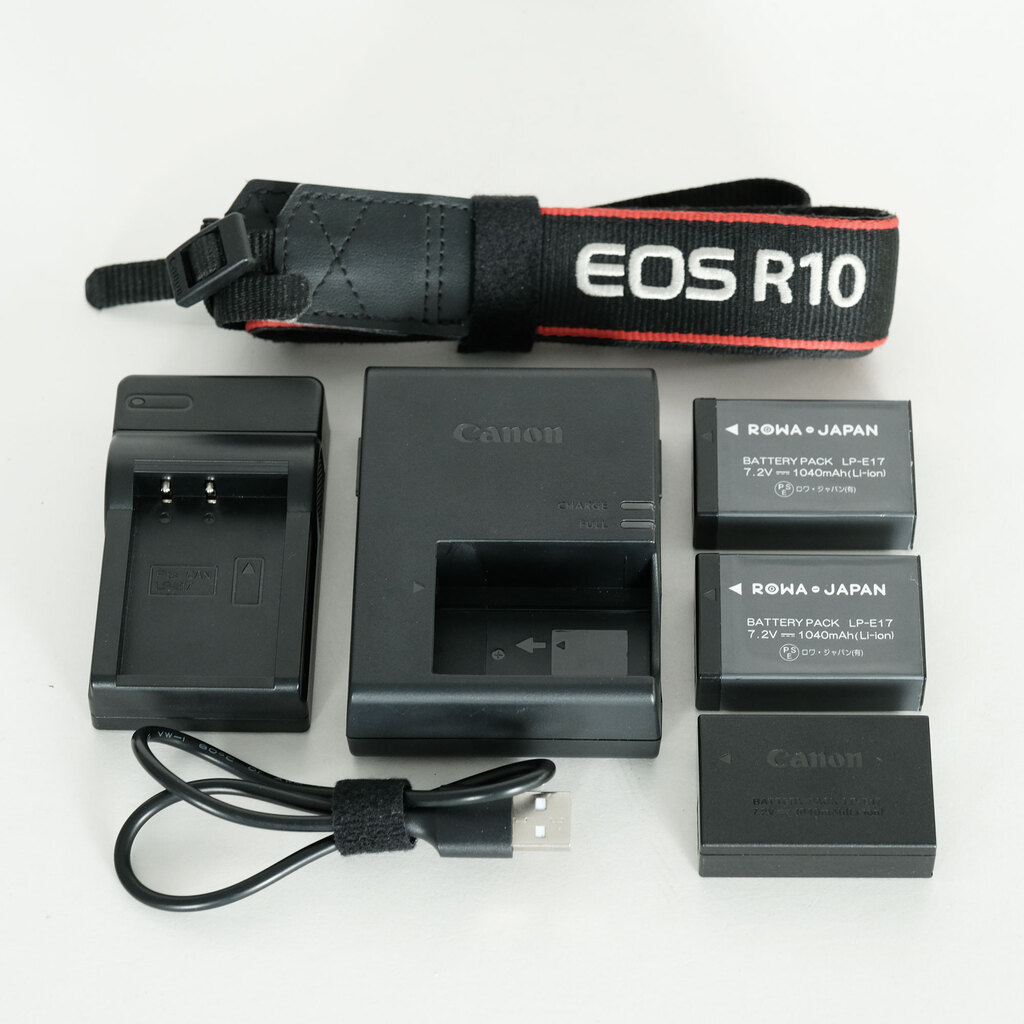 Canon EOS R10 Canon EOS R10