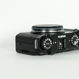 FUJIFILM X-M5 FUJIFILM X-M5