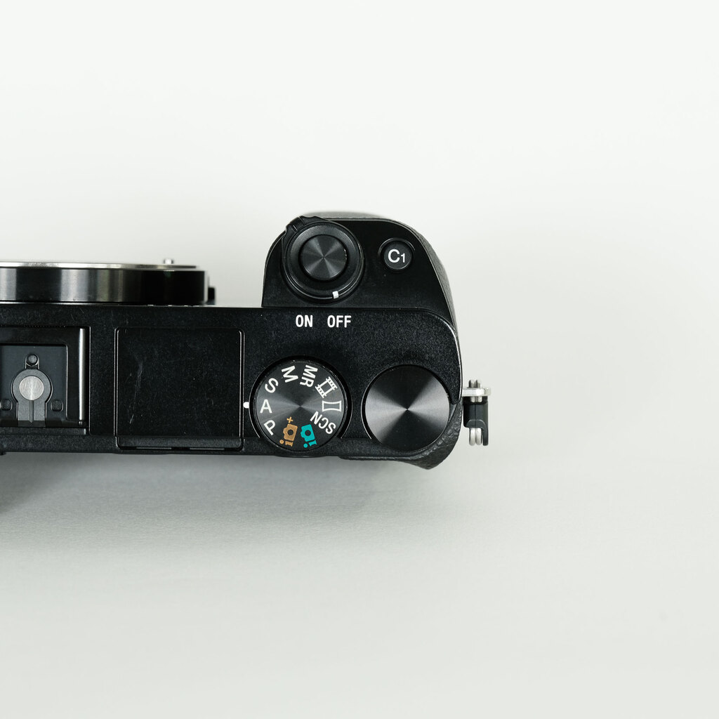 SONY α6000（ILCE-6000）