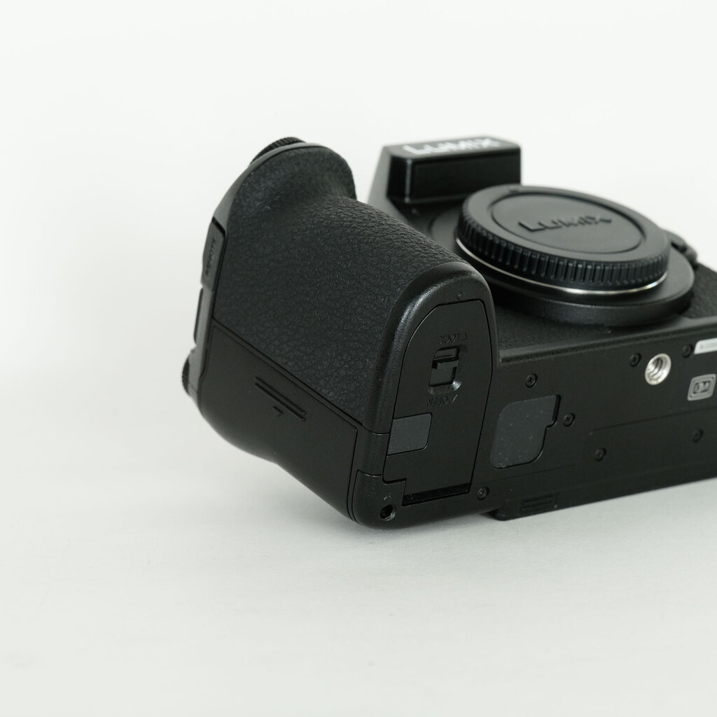 Panasonic LUMIX G9 PRO II