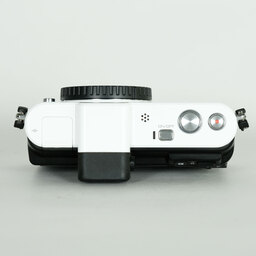 Nikon Nikon1 V1 ダブルズームキット ホワイト Nikon Nikon1 V1 ダブルズームキット ホワイト