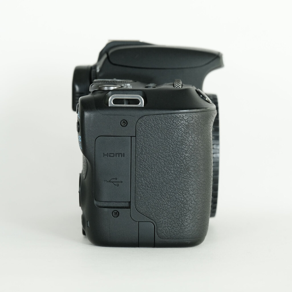 Canon EOS Kiss X9 Canon EOS Kiss X9