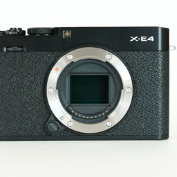 FUJIFILM X-E4 FUJIFILM X-E4