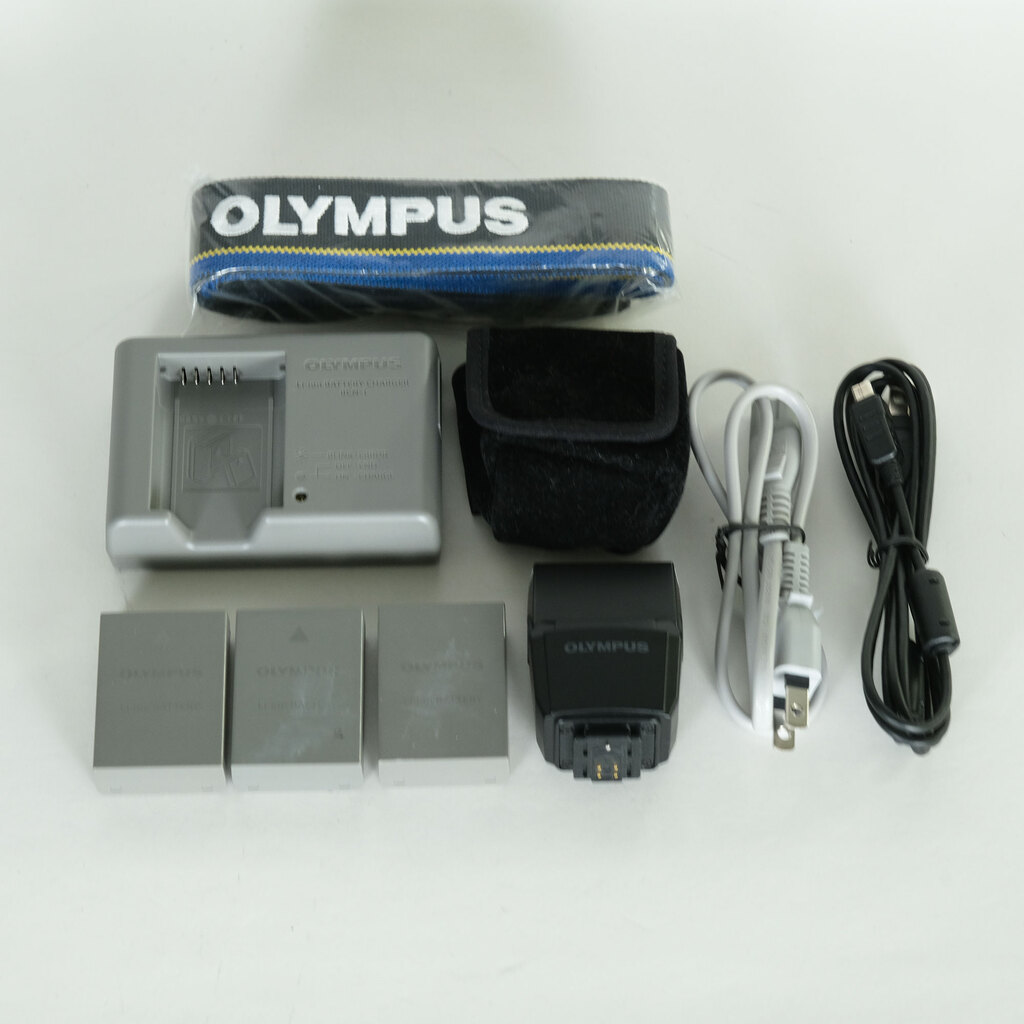 OLYMPUS OM-D E-M5 Mark II OLYMPUS OM-D E-M5 Mark II