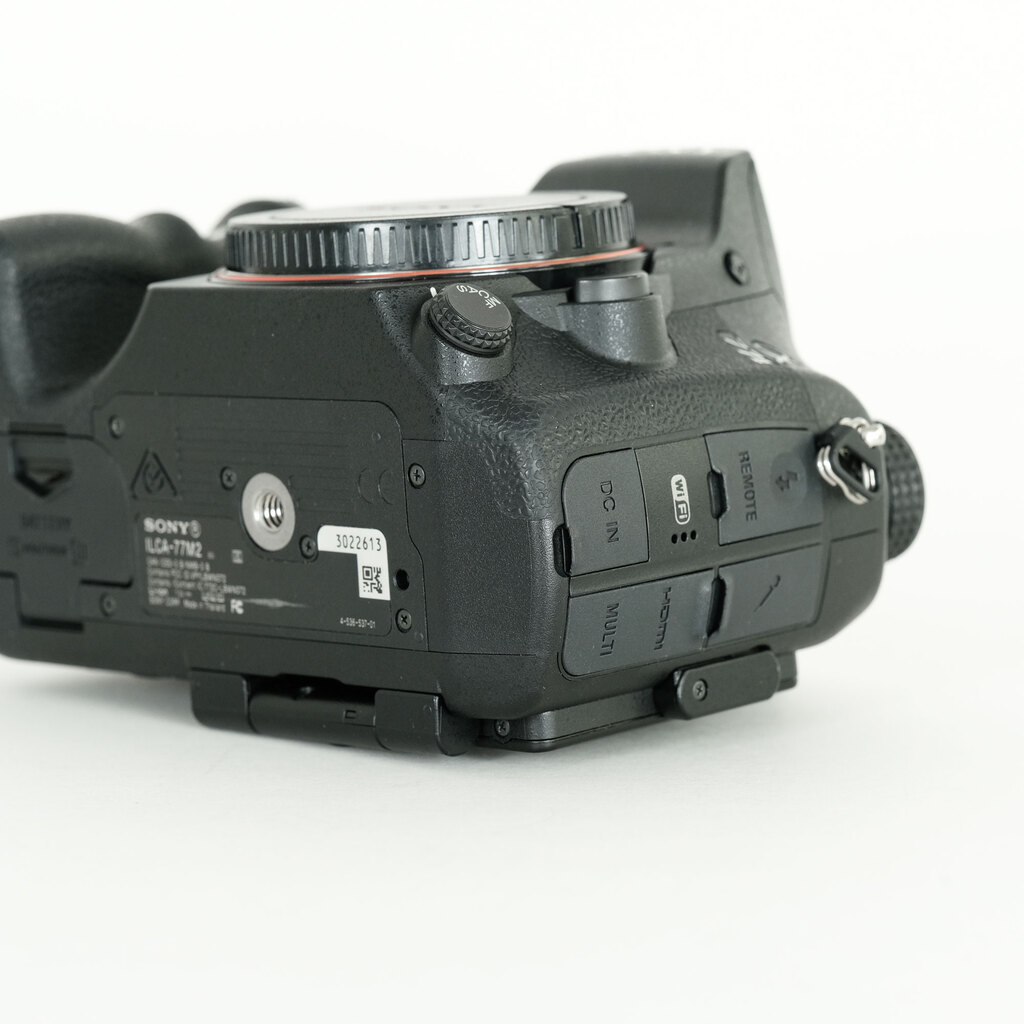 SONY α77IIボディ ILCA-77M2