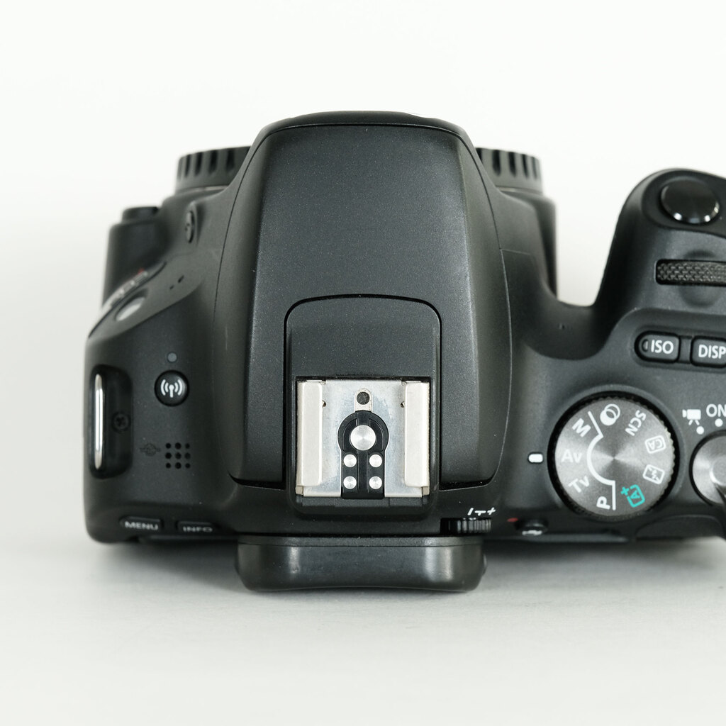 Canon EOS Kiss X9 Canon EOS Kiss X9