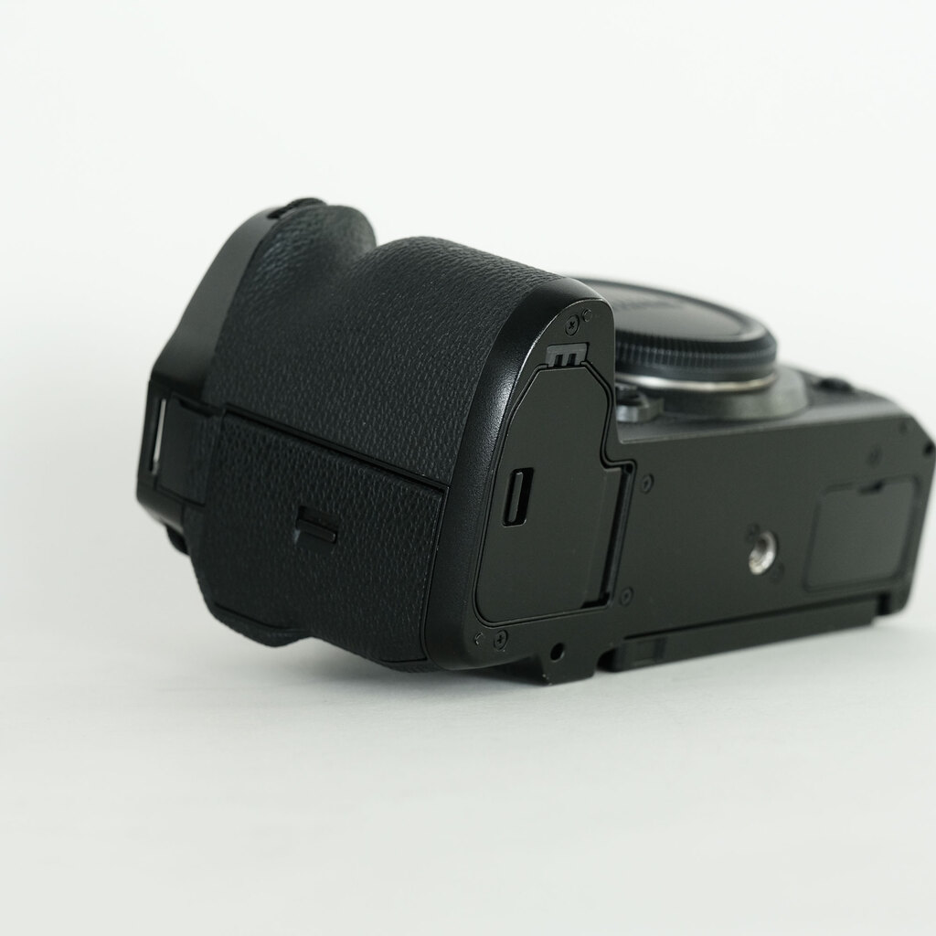 FUJIFILM X-H2 FUJIFILM X-H2