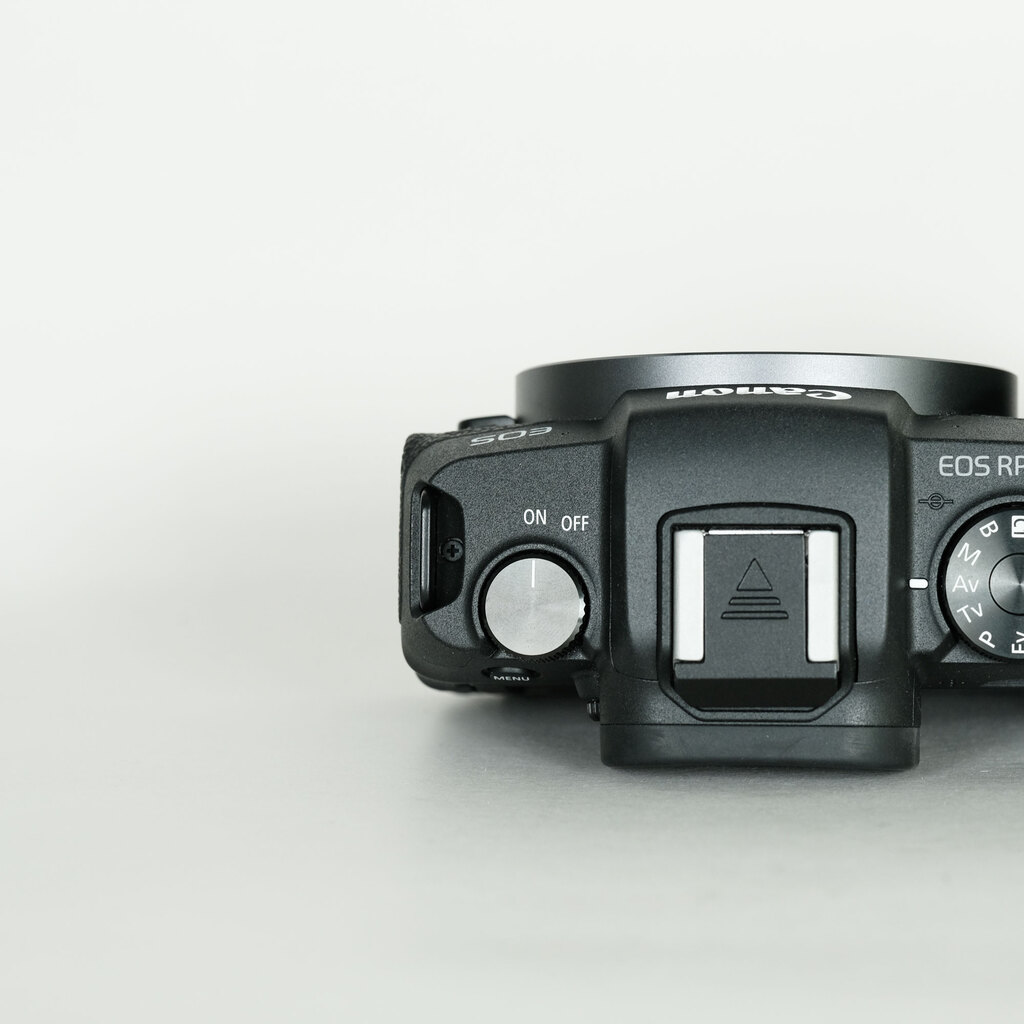Canon EOS RP Canon EOS RP