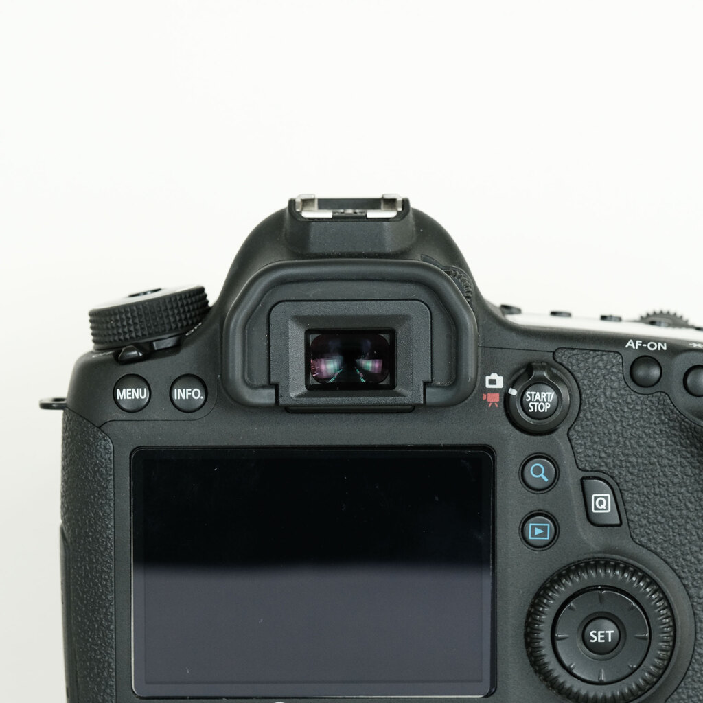 Canon EOS 6D Canon EOS 6D