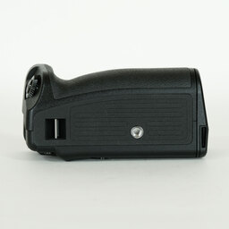 OLYMPUS OM-D E-M1 Mark II OLYMPUS OM-D E-M1 Mark II