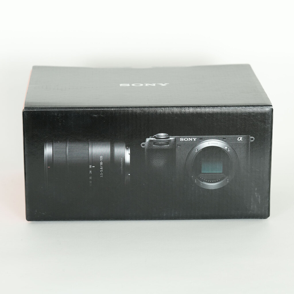 SONY α6700(ILCE-6700) SONY α6700(ILCE-6700)