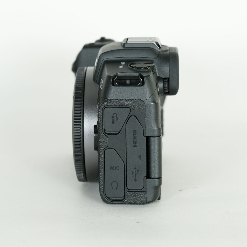 Canon EOS RP Canon EOS RP