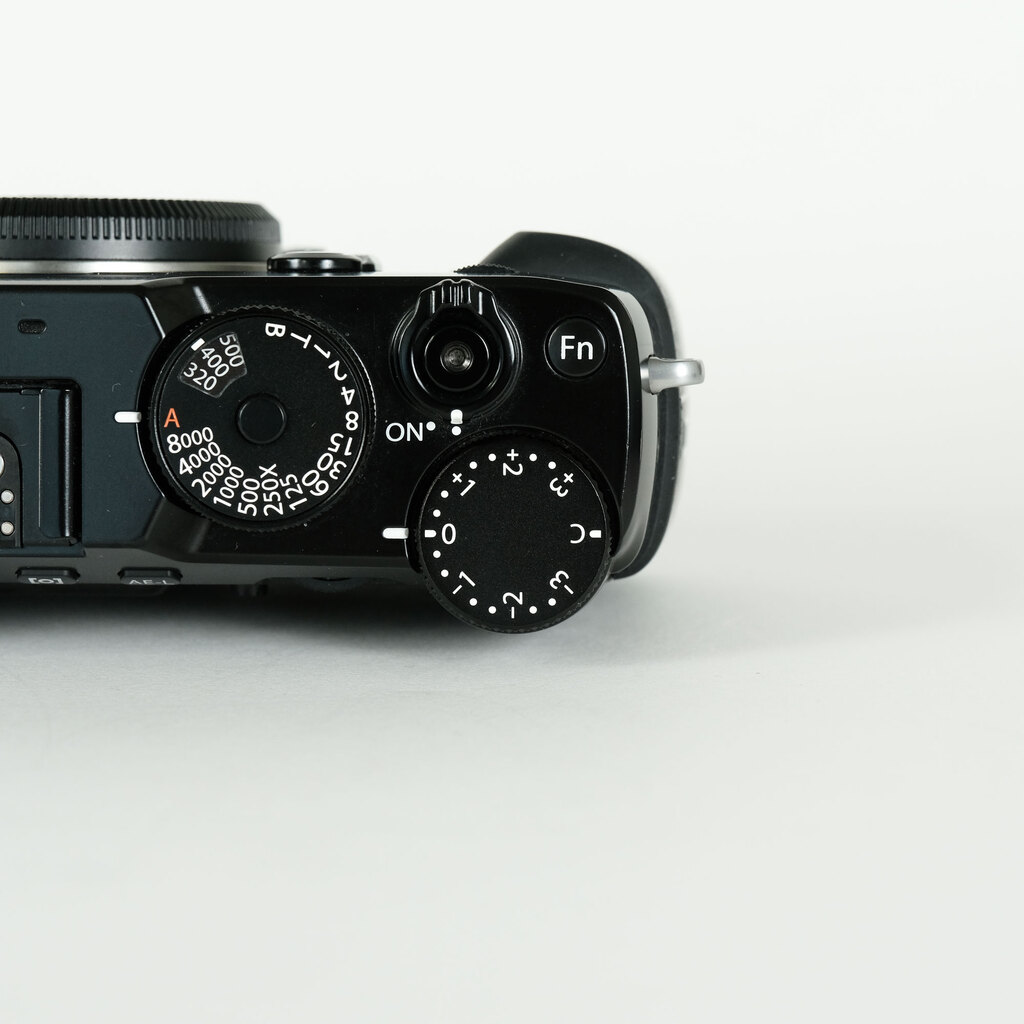 FUJIFILM X-Pro2 FUJIFILM X-Pro2