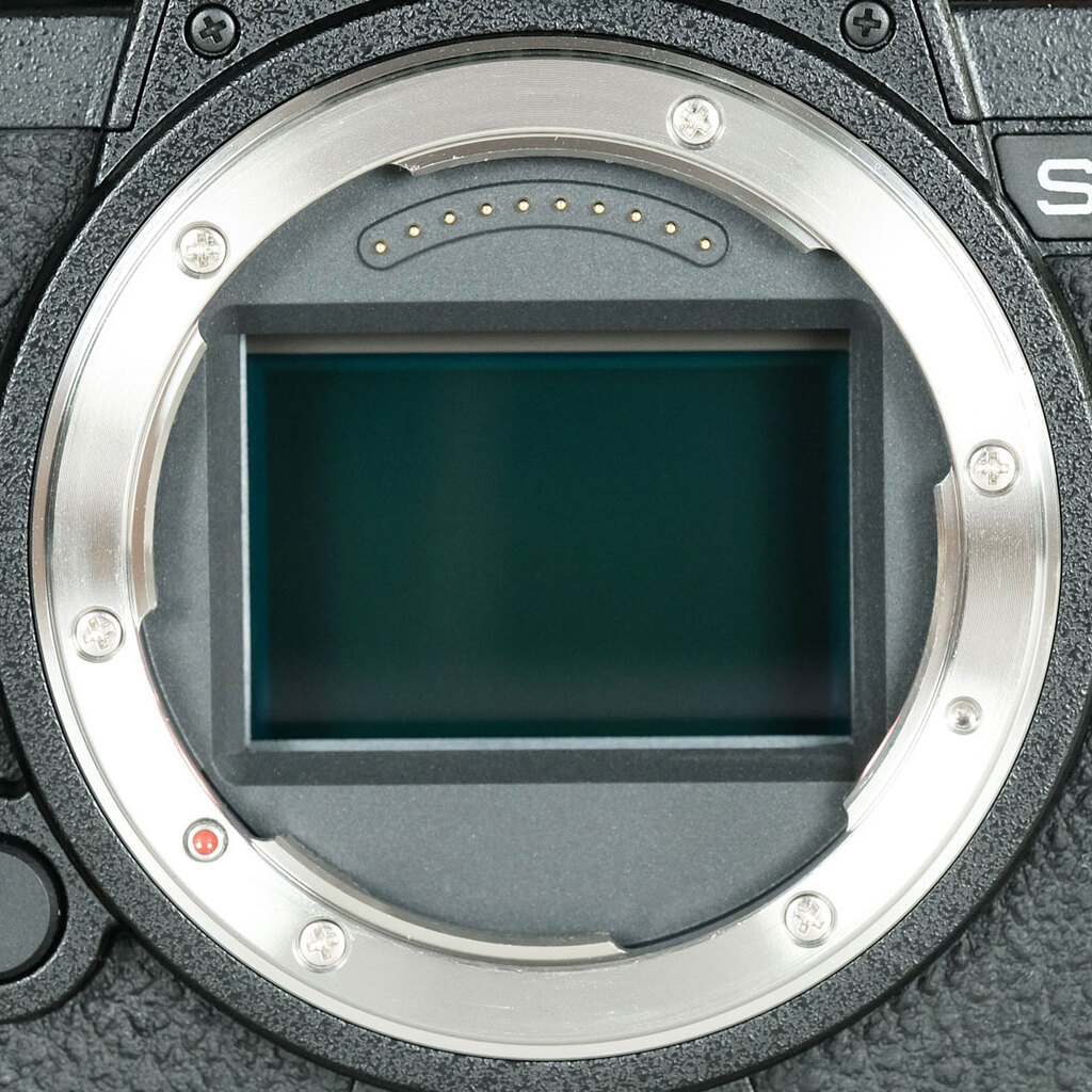 Panasonic LUMIX S5II DC-S5M2