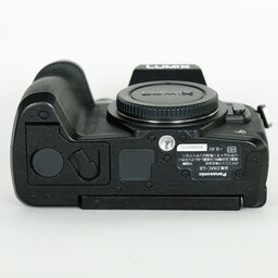 Panasonic LUMIX DMC-G8 Panasonic LUMIX DMC-G8