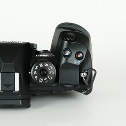 OM SYSTEM OM-1 OM SYSTEM OM-1