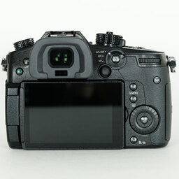 Panasonic LUMIX DC-GH5