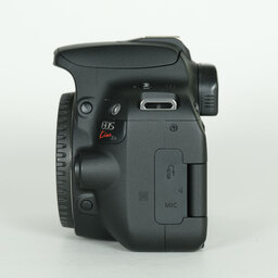 Canon EOS Kiss X9