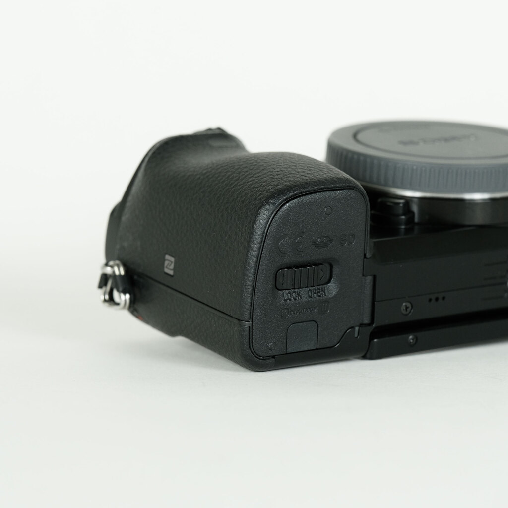 SONY α6000（ILCE-6000）