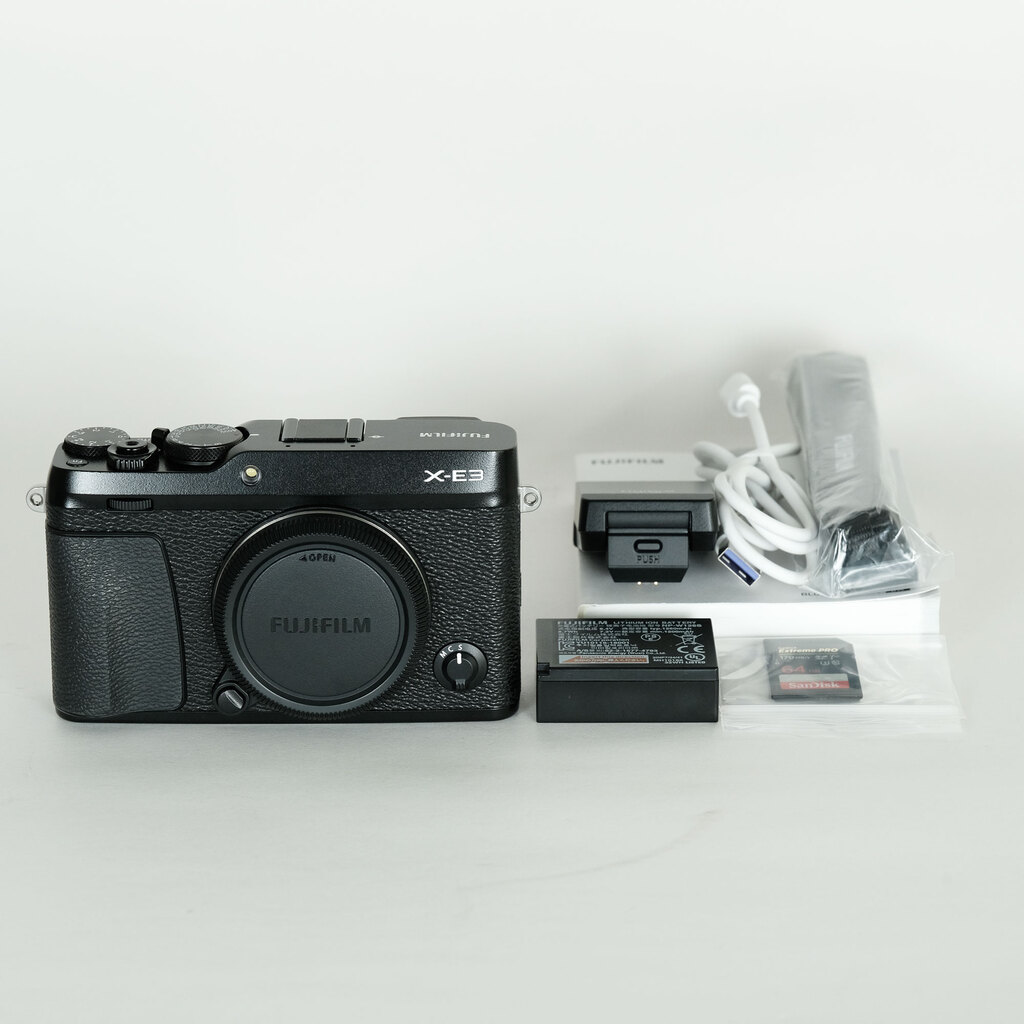 FUJIFILM X-E3 FUJIFILM X-E3