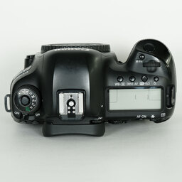 Canon EOS 5D Mark IV