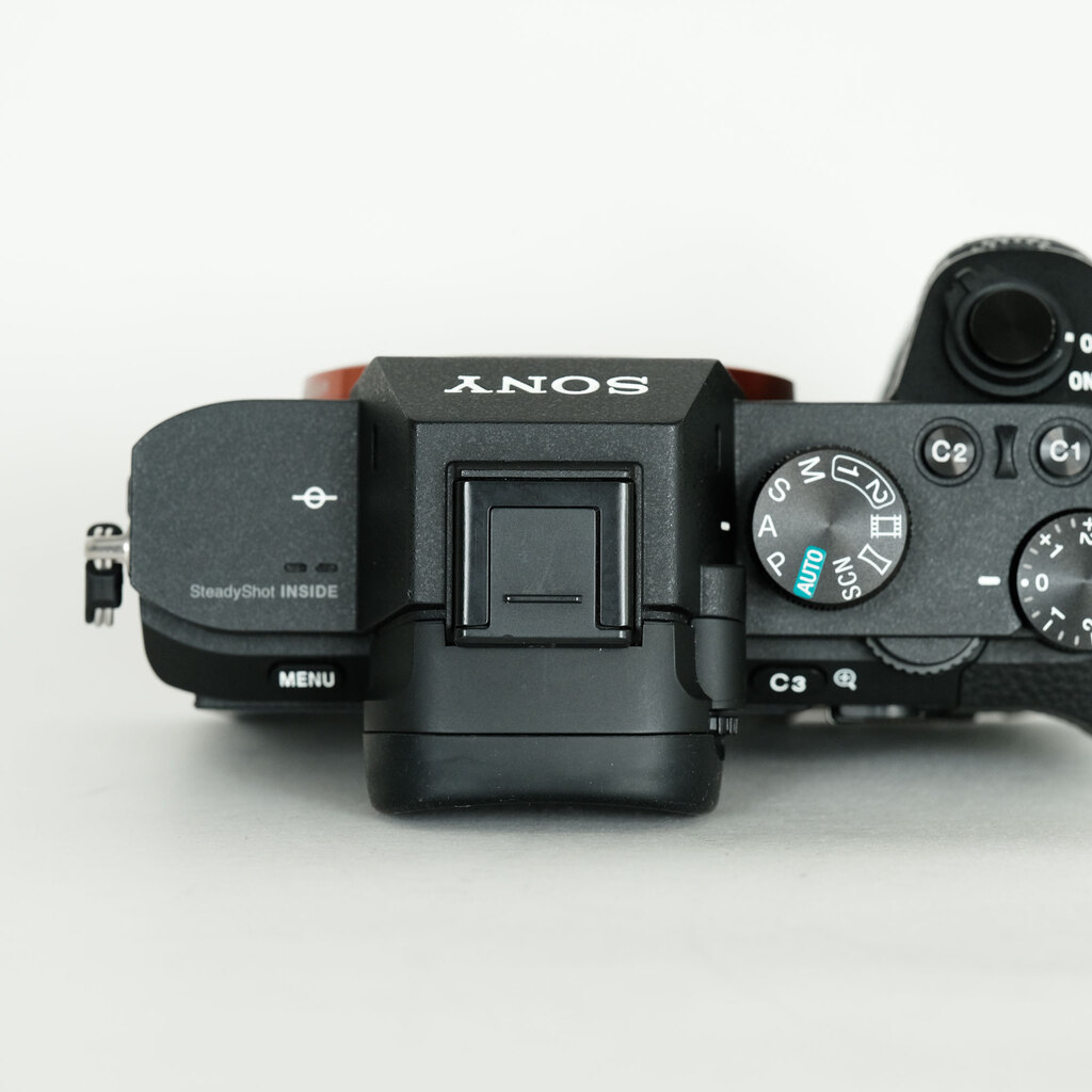 SONY α7 II（ILCE-7M2）の出品 | ONE SCENE（ワンシーン）