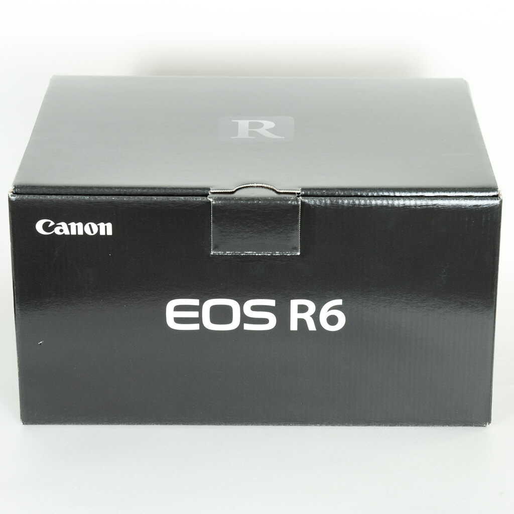 Canon EOS R6
