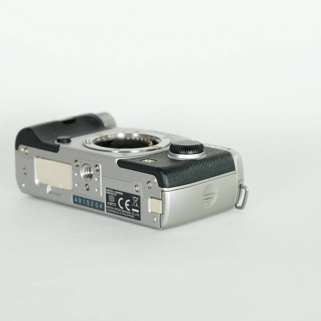 PENTAX Q7 ズームレンズキット シルバー