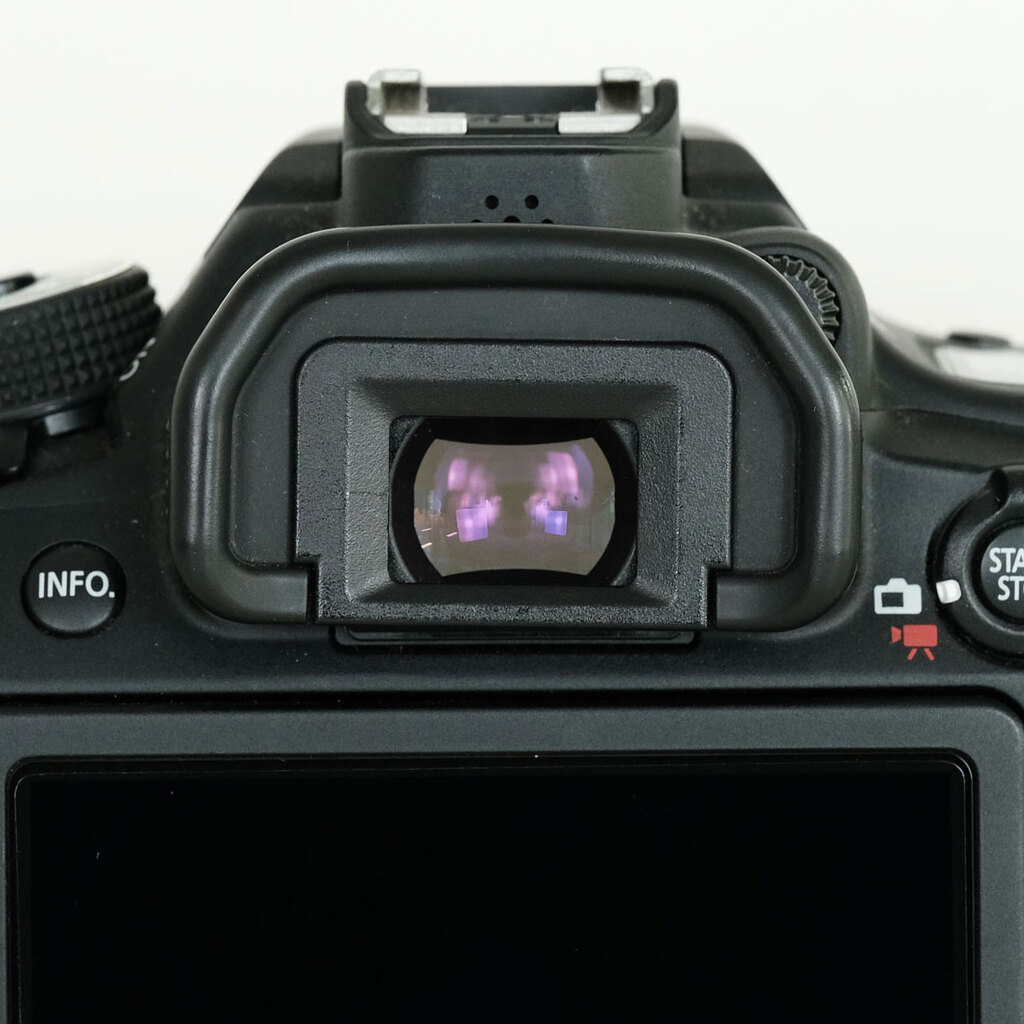 Canon EOS 80D EF-S18-135 IS USM レンズキット Canon EOS 80D EF-S18-135 IS USM レンズキット