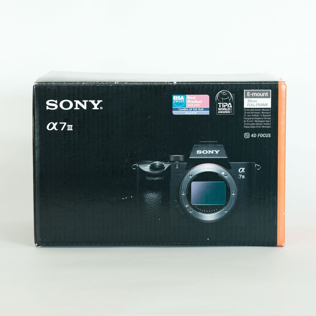 SONY α7 III(ILCE-7M3) SONY α7 III(ILCE-7M3)