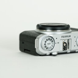 FUJIFILM X-M5 FUJIFILM X-M5