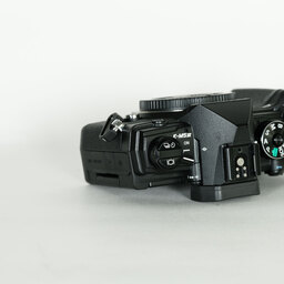 OLYMPUS OM-D E-M5 Mark III