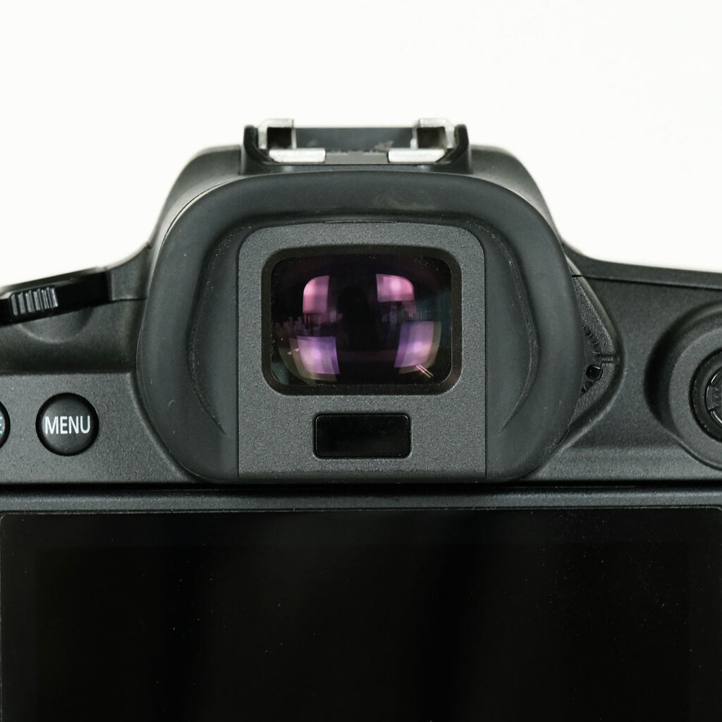 Canon EOS R5 Canon EOS R5