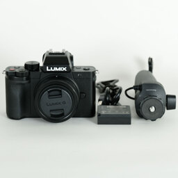 Panasonic LUMIX DC-G100V 標準ズームレンズ + トライポッドグリップキット Panasonic LUMIX DC-G100V 標準ズームレンズ + トライポッドグリップキット