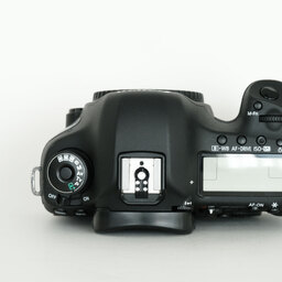 Canon EOS 5D Mark III Canon EOS 5D Mark III