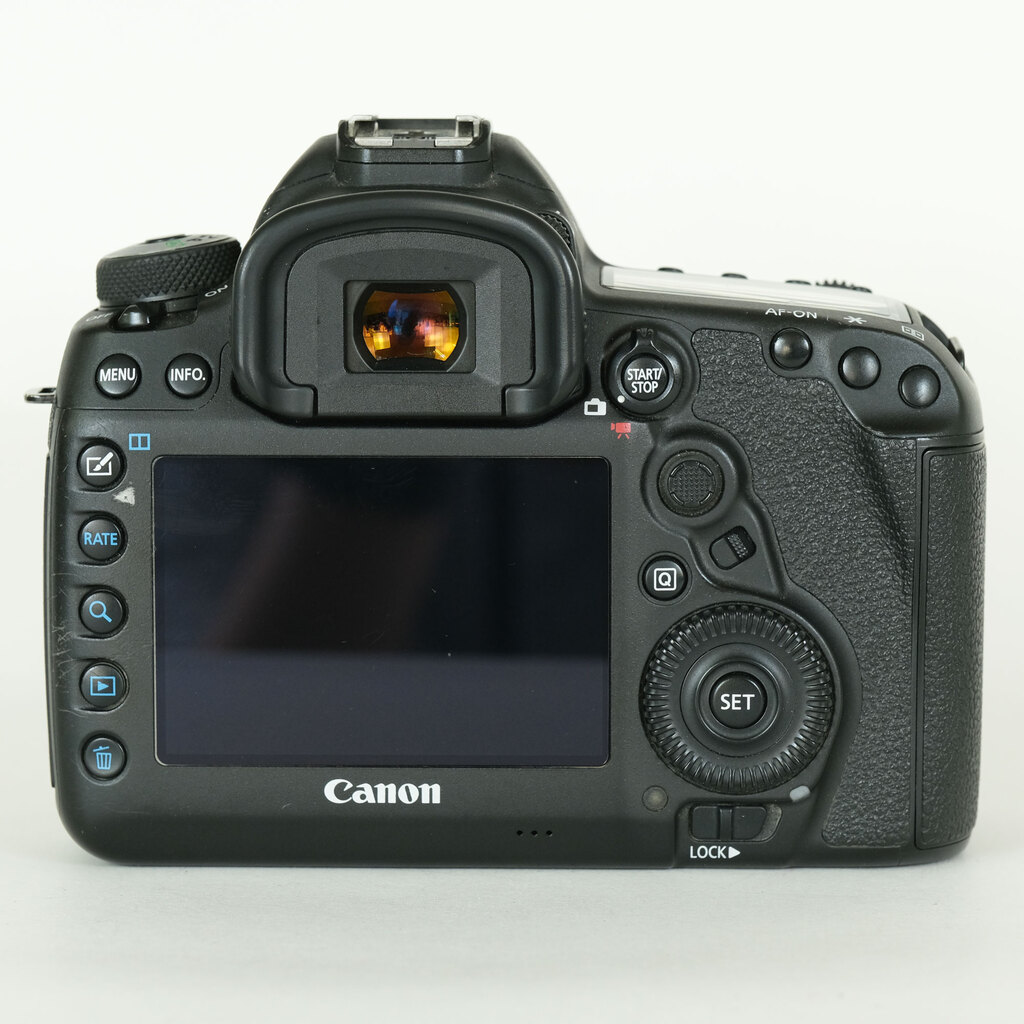 Canon EOS 5D Mark IV