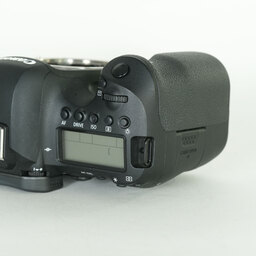 Canon EOS 6D Mark II