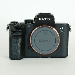 SONY α7 III（ILCE-7M3）