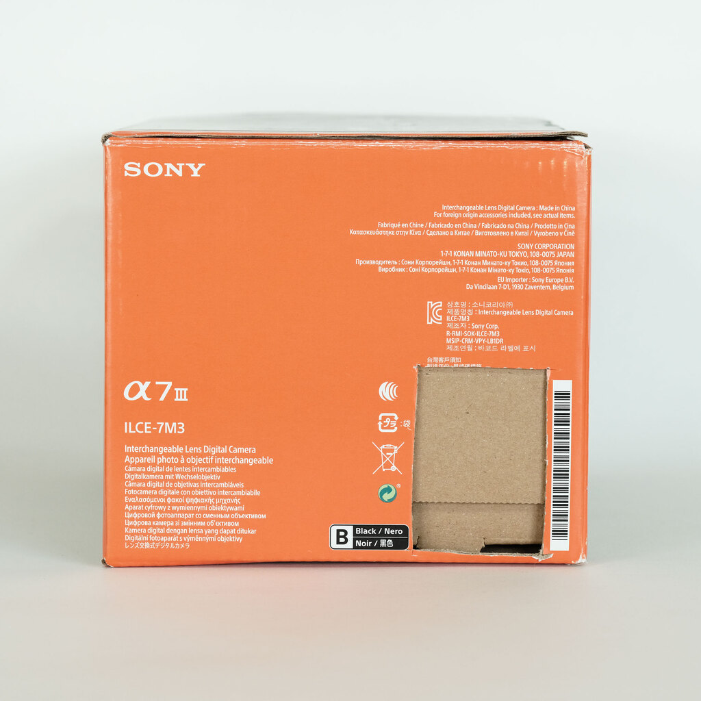 SONY α7 III(ILCE-7M3) SONY α7 III(ILCE-7M3)