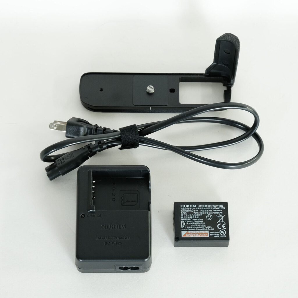 FUJIFILM X-Pro2 FUJIFILM X-Pro2