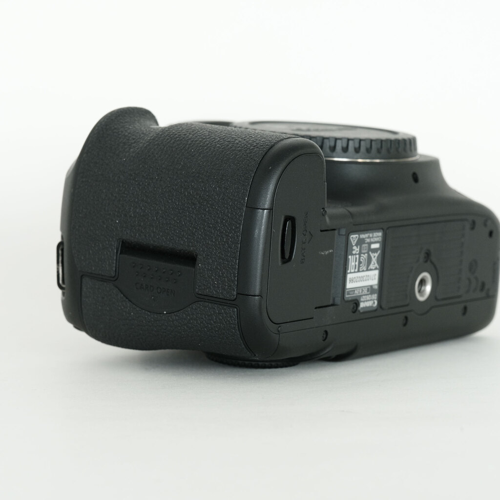 Canon EOS 5D Mark III Canon EOS 5D Mark III