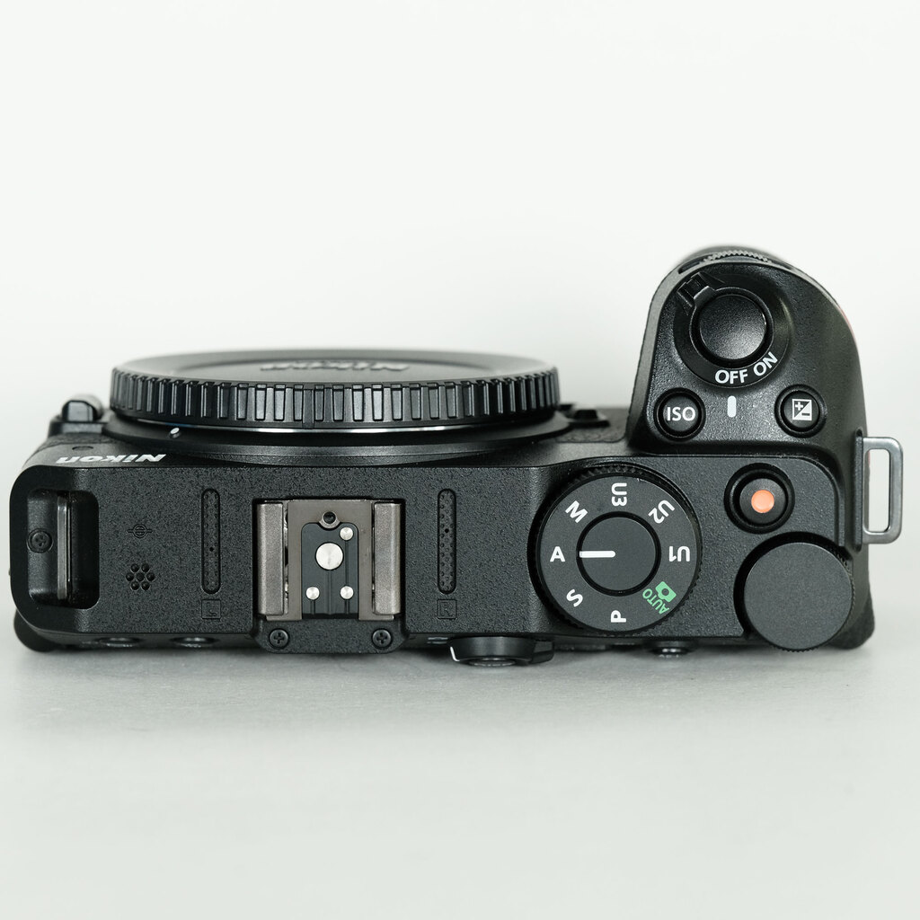 【ジャンク】Nikon Z30 ボディのみ トップカメラオンライン / 【中古】 ニコン(nikon) Z30 ボディ